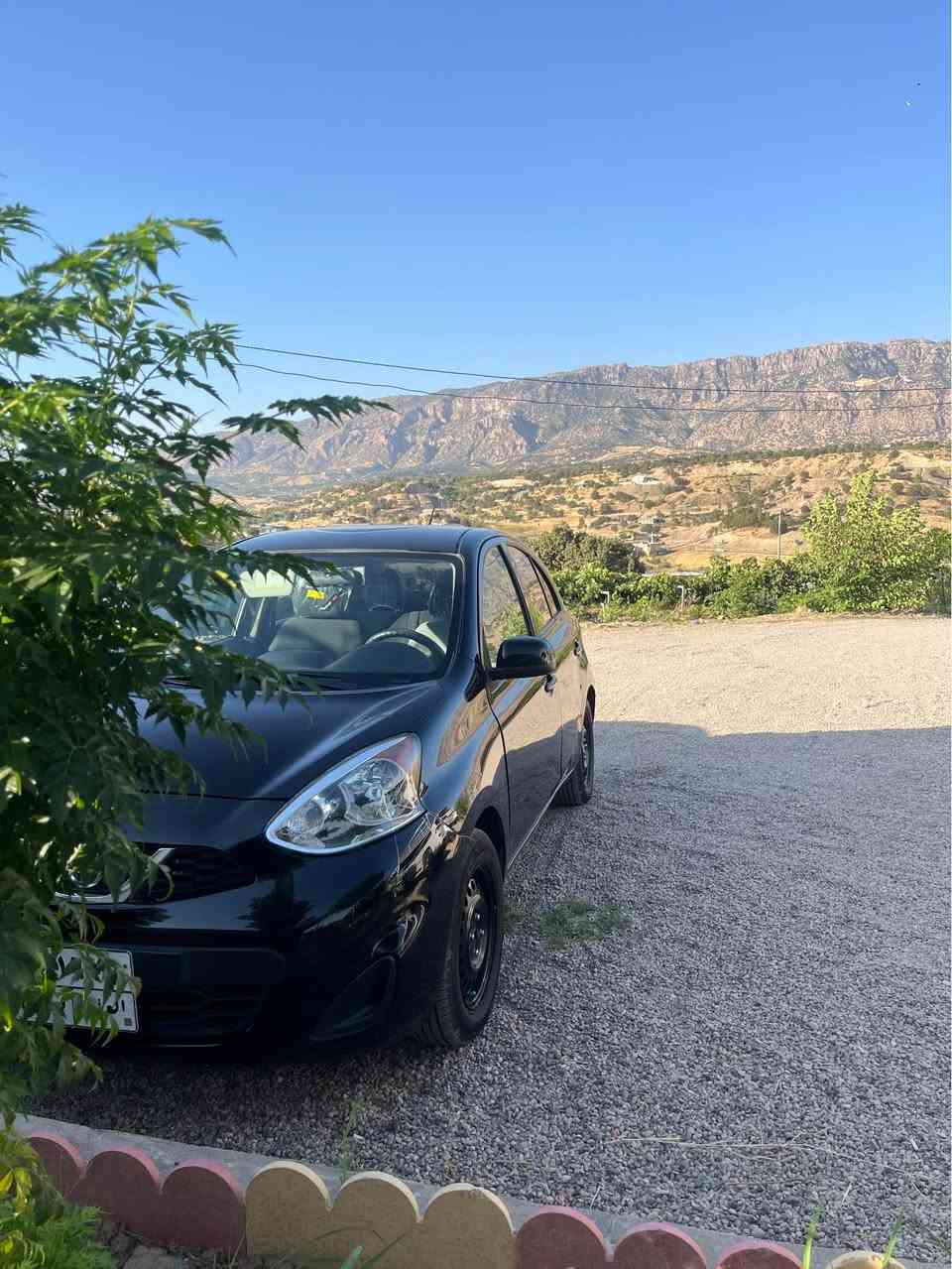 ميكرا امريكي ٢٠١٧هه مو شتيكي به شه رت دوو پارچه ي بوياغه يه ك بست دوسه ي گرتوه پيشو پشتي كه پس دوو ده رگاي قوپي هه يه چانه كراوه ئايپات فوليم كاميره شه غال تايه ي نوييه ١٠٦هه زار رويشتوه ***********فايبه ري له سه ره ٨٢$مجال أربيل, العراق
