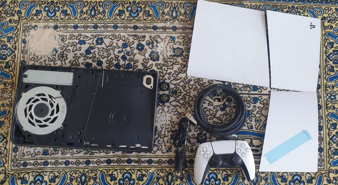 يا الله 
السلام عليكم 
توفر بلي5 فايف سلم ديجتل بدون منفذ أقراص للبيع 
جهاز لوك ستيكر ما داخل أي تصليح شرط الضمان 
بدون سيدي درايف بدون منفذ أقراص 
اصدارة 13.00 عن قريب ينزلة تهكير 
ملحقاتة جوستك وحدة و الكيبلات بدون كارتون 
بدون الكفر مال سيدي درايف 
سعرة 640  
مكاني واسط قضاء الصويرة 
توصيل متوفر جميع محافضات العراق 
الي يحجز اخذ منة عربون على ماستر حق التوصيل فقط 
للحجز واتساب ***********
