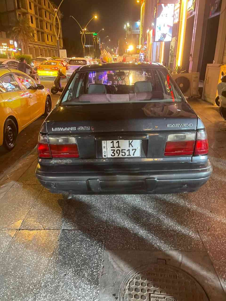 يا الله دايو موديل 1993 بحاله جداً ممتازه السياره s مري. كهرباء تبريد شغل موحرك 1600 ماشيه 200 الف قطره صبغ مابيهه دشبول كهربائي السياره خير من الله كلشي مناقصهه مكانهه الاعظميه ***********. السنويه مشروع وطني جديده رجاً بس الشراي يتصل
