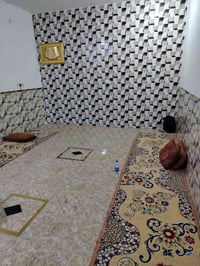 بيت للبيع طابقين حي الجامعه  الطابق الارضي كامل ونظيف مثل ما موضح بالص...