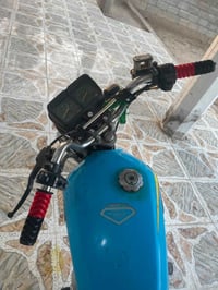البيع سيفان موديل ٢٠ اوراق بغداد سعر ٣٥٠الف بيه مجال بسيط مكاني عزيزيه...