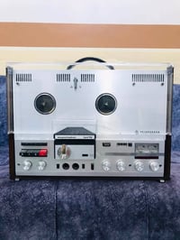 للبيع 🎼 من شركة تلفونكن المانيا  MODEL-TELEFUNKEN-204 TS 🇩🇪 1968 Germa...
