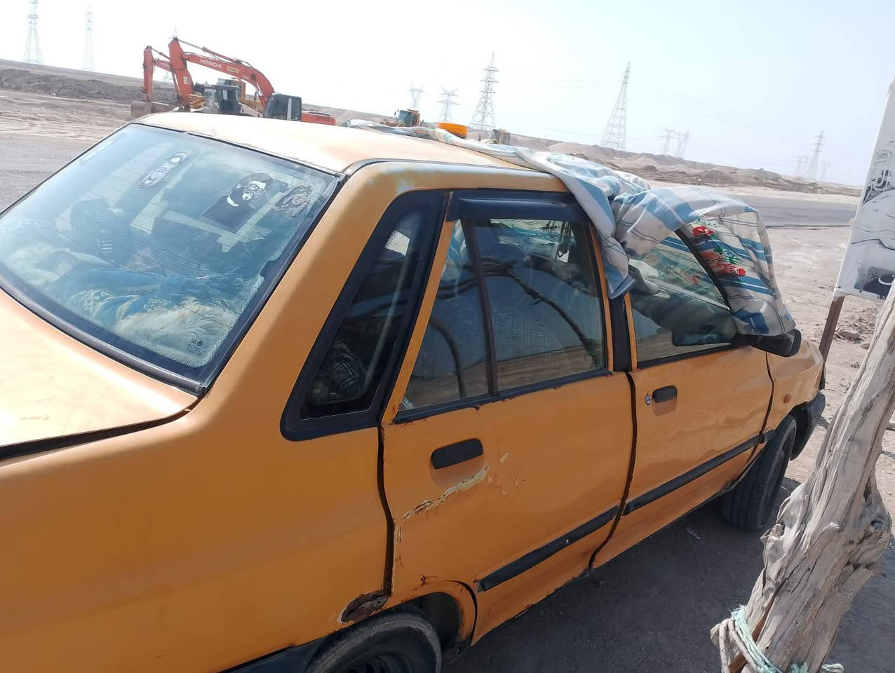 سايبه مديل 14 سياره هاذ بديها متروكه بس تجي شغل نكره سلف بيها كير نمرتين مايجن ابيع على هاذ وضعها مكينه كيا برايد حداديه جديده توه شادها تخم بلك تخم نوزل جوزن جديده اريدها 6 ورقات مكاني بصره ناحيه السيبه ***********

