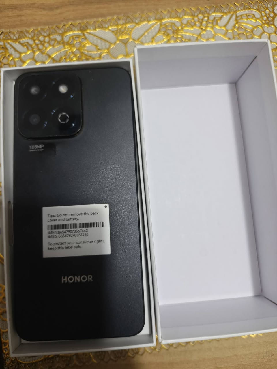 هونر x7c ذاكرة ٢٥٦ عشاوئيه ١٦
جهاز مكفول من الصيانة 
كارتونه ويا بدون شاحنه سعر ١٨٥ قفل 
مكان بغداد الامين الثانيه 
 ***********

