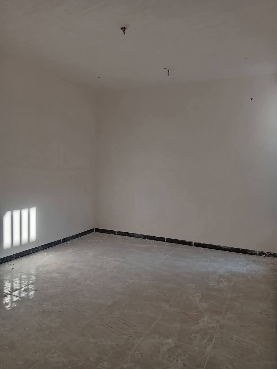 ياالله 

لباخ متفرع جص سمنت تكنيد مصاطر بورك بسعر مناسب جدا 
الديوانية 
***********
