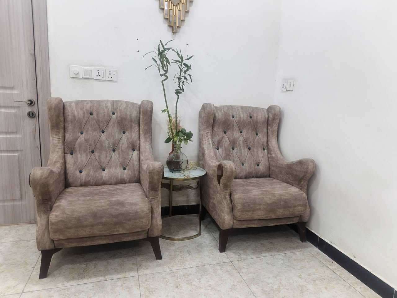 تخم للبيع بسعر مناسب جدا جدا اليريد يدخل خاص
