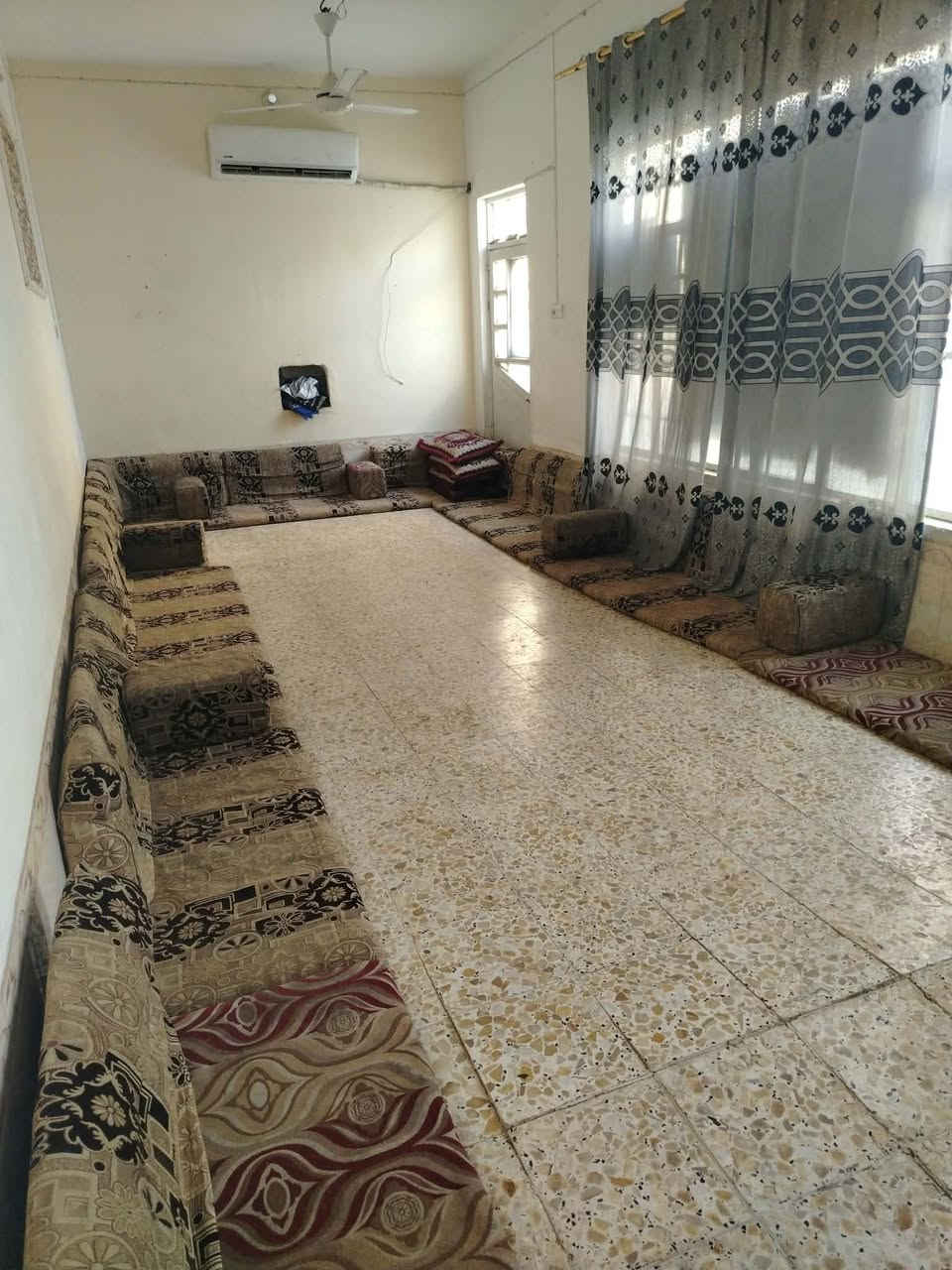 جلسه مستعمله • ٨ متار • حي الغدير