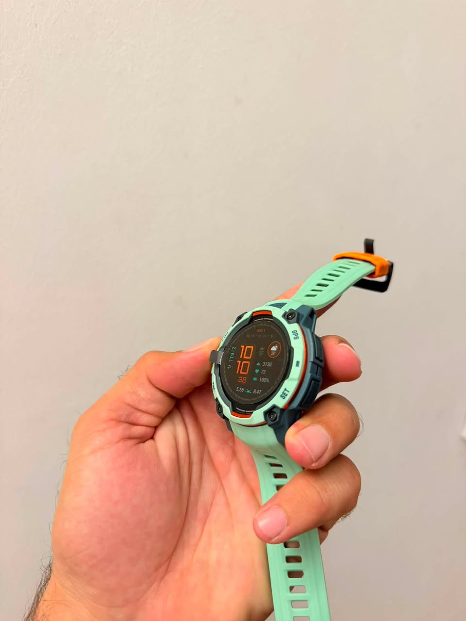 توفر الان Garmin Instinct 3 AMOLED 45mm
مستخدم اسبوعين بعدها بالضمان سنه شباب الساعه تجي مع درع هديه وسير اضافي تكدر تبدل لونها واستايلها 
السعر 450 الف دينار عراقي 
للحجز واتساب ***********
