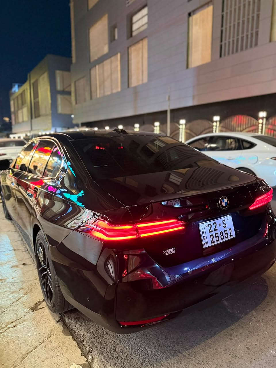 � للبيع BMW 520i G30 موديل 2024🔥
🚘 BMW 520i

📅 موديل 2024

⚙️ محرك 2.0 Turbo – 4 سلندر

🏎️ قير أوتوماتيك 8 سرعات Steptronic

💨 دفع خلفي

💪 قوة تقريباً 184 حصان

🔥 عزم 290 نيوتن متر

🛋️ داخلية جلد فخمة

📺 شاشات ديجتال

💡 إضاءة LED

🎛️ تحكم من الستيرن

📱 Apple CarPlay

✨ إضاءة داخلية Ambient

🛞 جنوط رياضية

📷 كاميرا خلفية

🔑 دخول وتشغيل ذكي

❄️ تكييف أوتوماتيك

🌙 سقف بانوراما — إذا موجود بالسيارة

🖤 لون أسود ملكي – نظافة وفخامة

💰 السعر: 45,000$
ماشيه ٥٠ الف

📍 بغداد المنصور

📞 للجادين والاستفسار: خاص***********

سيارة راقية، مواصفات فخمة، وحضور BMW المعروف
