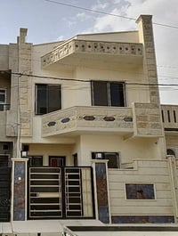 مزارع زيونة • دار للبيع • ١٠٠م