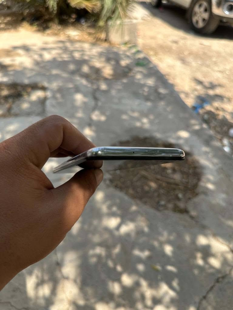 جهاز galaxy A51 
ذاكره 128 رام 6
بطاريه 5000 تايب سي
جهاز عل وضع شركة مامفتوح مابي اي عيب
للبيع سعر 90 الف بي مجال 
شراي اتصل *********** كركوك, العراق
