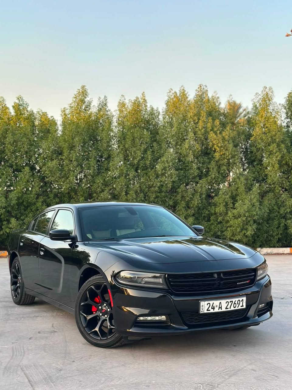 Dodge charger 2018  sxt plus clean title 
السلام عليكم دوج جارجر موديل 2018 sxt plus كفالة كلين تايتل 
المواصفات : 
السيارة فول مواصفات عدا السلايت 
مقاعد جلد تدفئة وتبريد 
مقاعد الخلفية تدفئة
مقاعد خزن ميموري 
شاشة جبيرة 
حساسات خلفية 
لايت زنون
رادار جانبي 
نقاط عمياء 
تو ويل
وبعد المواصفات المعروفة 
 ملاحظة🛑
السيارة بيها مكان بارد واحد كلش صغير فقط 

رقم السيارة دهوك الجديد 

للاتصال: ***********
