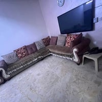 من رخصه مدير الكروب غراض بيت نظيفه جدا جدا للبيع. غرفه نوم عراقي تفصال...