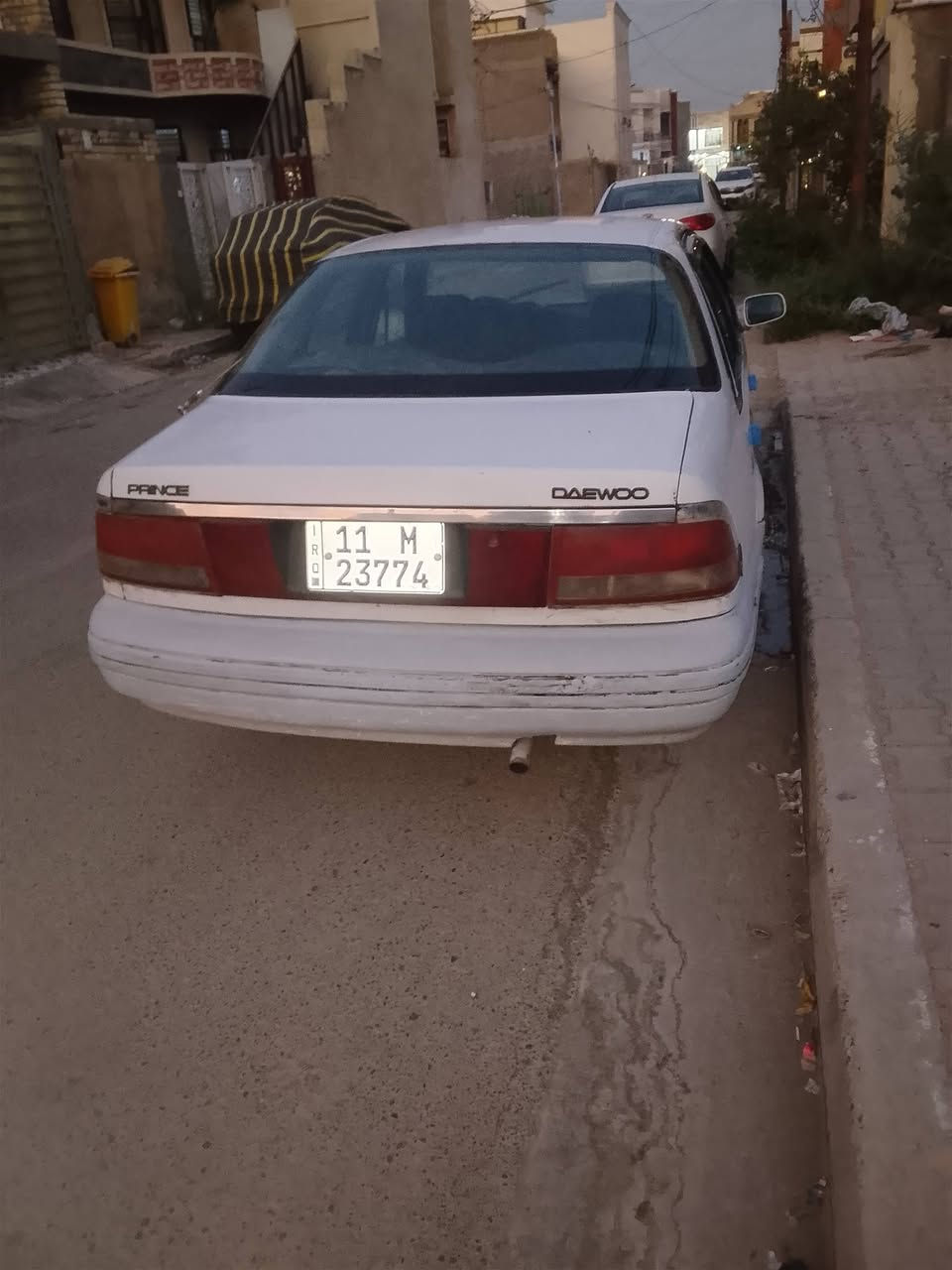 سلام عليكم برنس للبيع بيه بس مشط ستيرن مابيه اي نقص العنوان محموديه ***********
