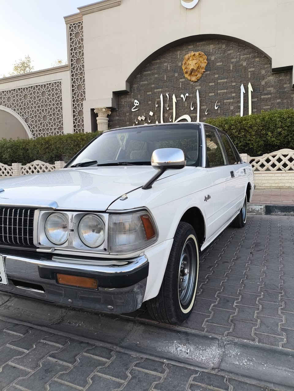 سلام عليكم كراون ديلوكس اصل سعودي🇸🇦🇯🇵
مديل 1989 سياره متعوب عليه بمعنه الكلمه مال جناي

1--مشروع وطني رقم انكليزي مدوار ثاني يوم 
2-- مكينه بطه 
3--تبريد ثلج 
4--مصبوغه جماليه 
5--حداديه جديده 
6--تخم تاير وتحويره مال كبات 
باقي تفاصيل اتصل اسف عله اطاله 

رقم الهاتف/***********
