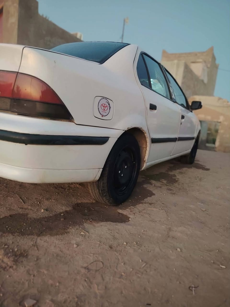 سلام عليكم سمند للبيع موديل 2011 فول مواصفات محرك جديد وكير جديد حداديه صار 4 اشهر من بدلتها الاستفسار اتصل عله رقمي ***********السعر خاص
