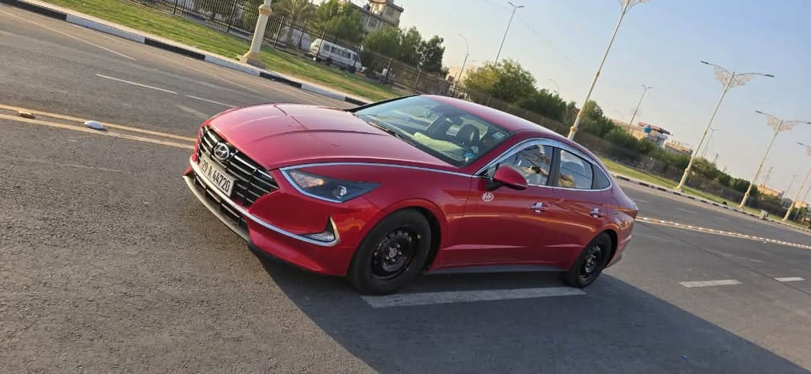 السلام عليكم
سياره سوناتا موديل 2022 غاز اصل السياره كفاله عامه 
مواصفات السيارة فول ماعدا البنوراما 
مكينه 2000
شاشه 
كامره 
رادارات اماميه خلفيه 
سايد برييك كهربائي 
نضام ECO
نضام السياقة التلقائي 
نضام تثبيت السرعه 
كشنات تدفئه 
كير دكم
كشنات جلد وكهربائي
السعر 170 مع مجال قليل
للتصال والاستفسار الاتصال على الرقم او المراسله على الواتساب ***********
