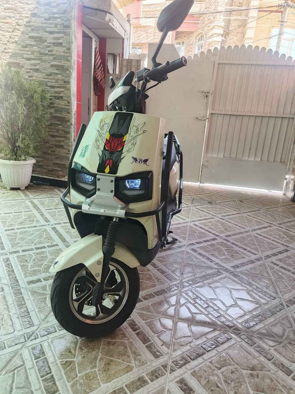 ماطور شحن دراكون 2026 
ست بطاريات 6 دبل 🔥
ملف 2500 نحاس حقيقي 
سرعة 80 حقيقي 
لايت عالي ناصي دبل اشاره و بك R 
للتواصل ***********
         ***********
