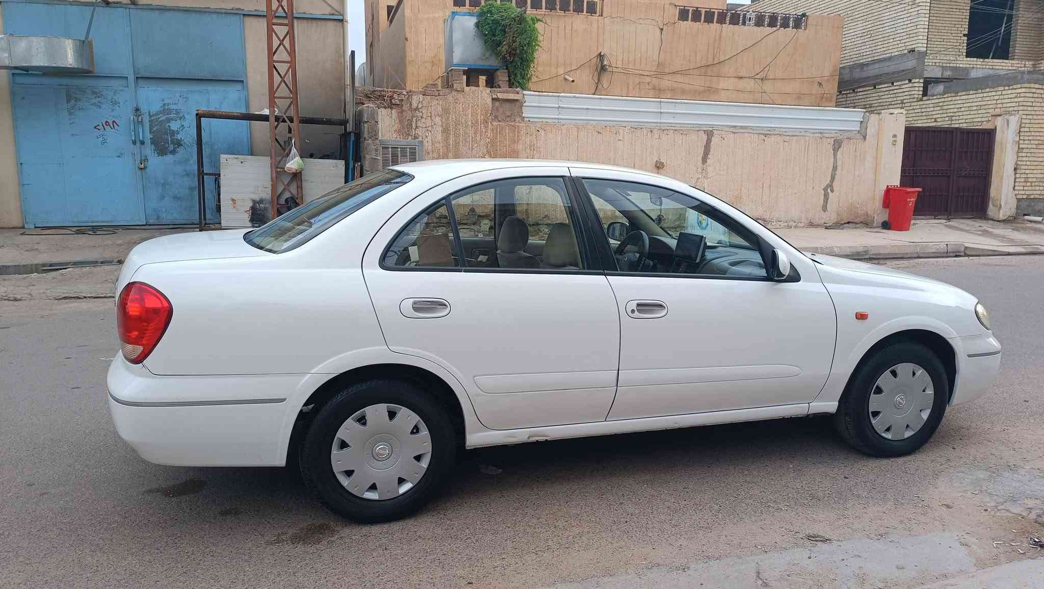 نيسان سني • ٢٠٠٩ • فول اوتماتيك
