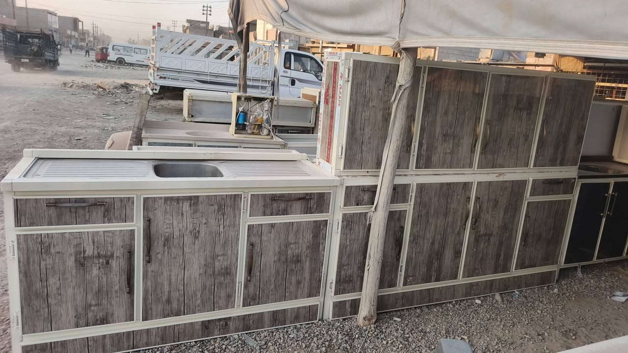 السلام عليكم. كاونتر حطاطه نظيف مترين والسنك متر ونص للبيع للاستفسار والتواصل  واتساب  ‏‪***********‬‏
