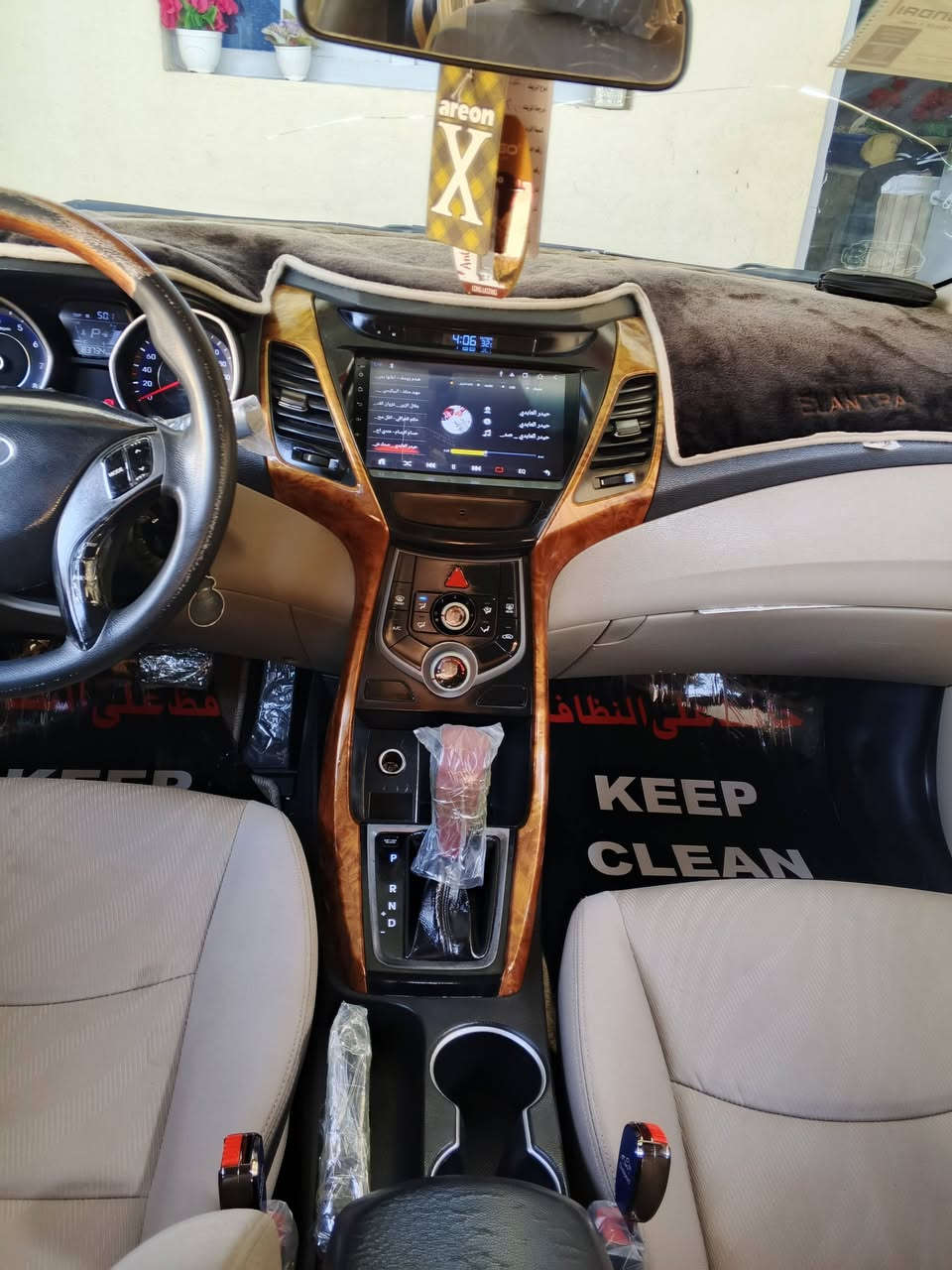 #السلام عليكم
النترا 2016 مكفوله بغداد خليجيه فول

محرك 1800دوش كير  حداديه تبريد خير من الله 

ماشيه 80 هزه ورقم وسنويه جديد

السعر 123 وبيها مجال 

***********
