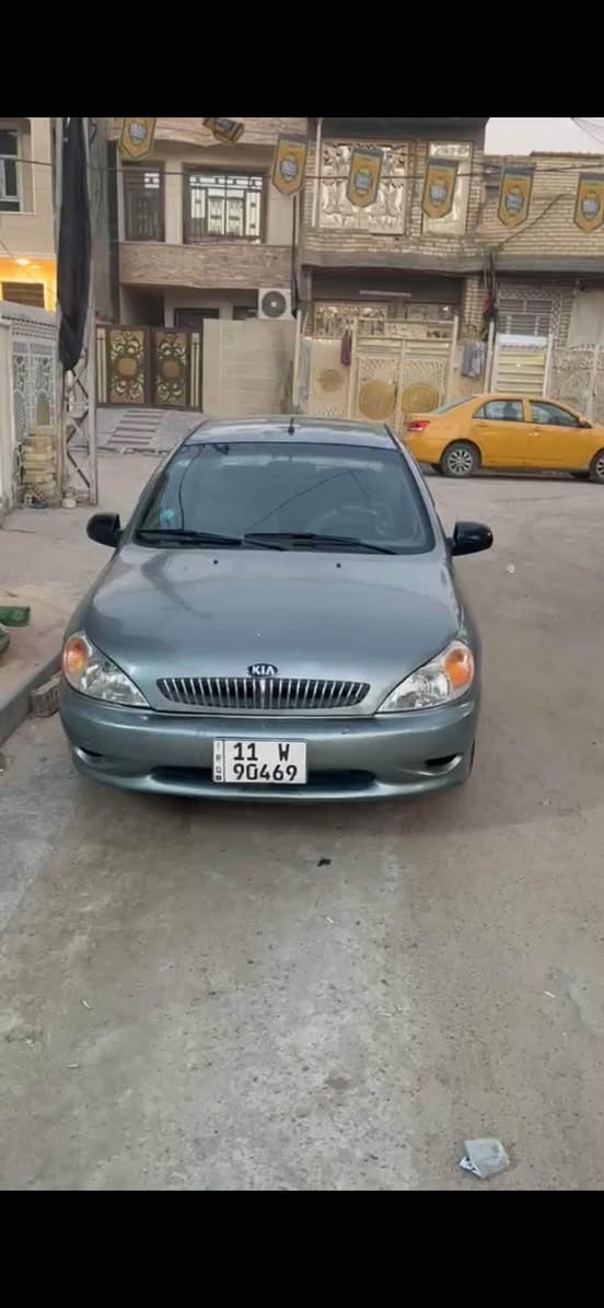 سلام عليكم شباب كيا ريو 2002 مصبوغه عام سياره حمدالله كلش نضيفه الله شاهد داخل يخبل بس بيها شغلات بل فيوزات سعرها 45 وبيها مجال حك جيه مكاني بغداد بياع ***********
