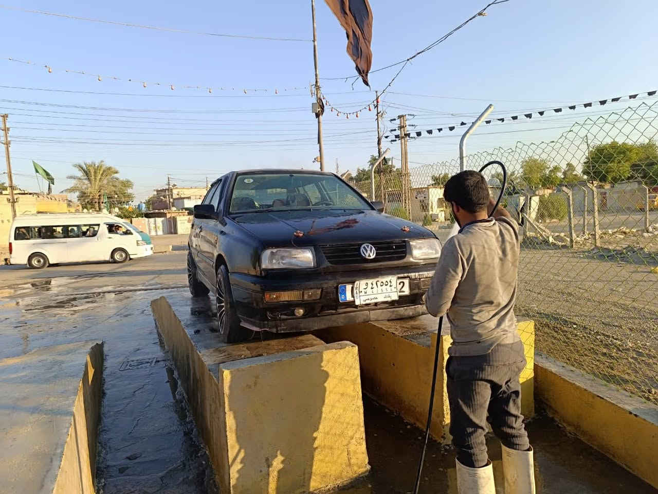 سلام عليكم 

للبيع كولف موديل 93
مكينه 2000
تبريدها كلش حلو خير من الله سياره 

سعر سياره 43 وبيها مجال 
مكان السياره بغداد الزعفرانيه 

‭***********‬
