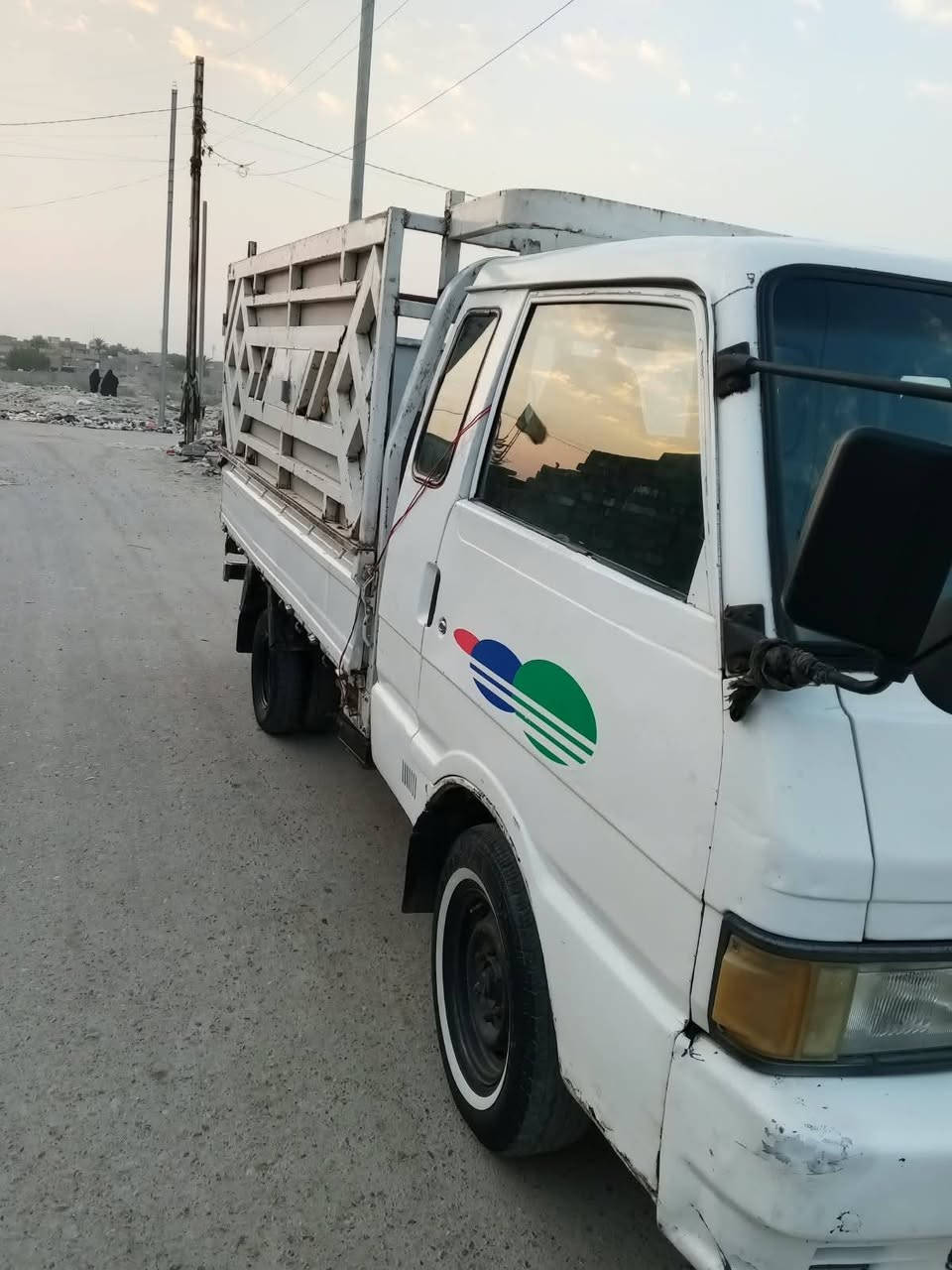 السلام عليكم كيا موديل ١٩٩٤ رقم بغداد  سنويه ٢٩ كير مكينه اكسل شاصي كله مكفول  بغداد المعامل  السعر رقم  45 الهاتف  ***********
