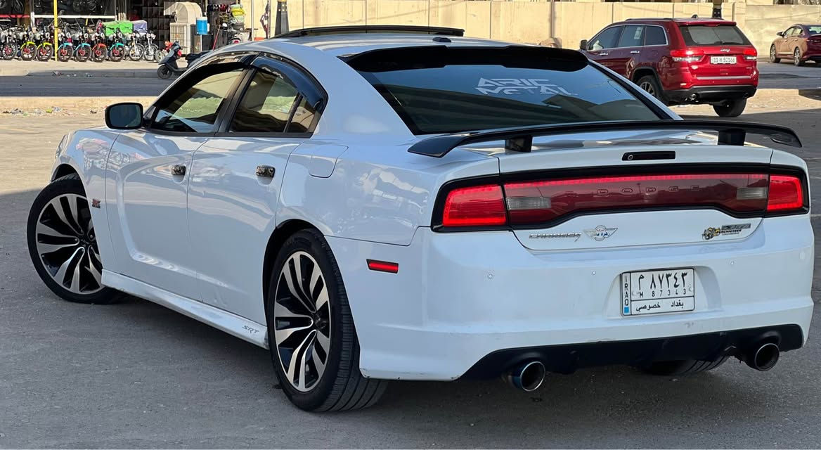 2014 Rt 5700
بسم الله    
جارجر 2014 Rt 5700    س148$
فتحه بصمه شاشه كامره كلاصات تبريد 
كشنات Srt جلد كهرباء كت Srt كامل 
مكينه كير  حداديه تبريد كهربائيات كله جديد وجاهز بدون نقص مداور مباشر باسمي 
الحادث جاملغ وبنيد جاملغ مبدل نفس اللون بنيد محدث 
يعني كله بدون صبغ فقط الدعاميات 
مكاني بابل مركز المدينه *********** حلة, بابل
