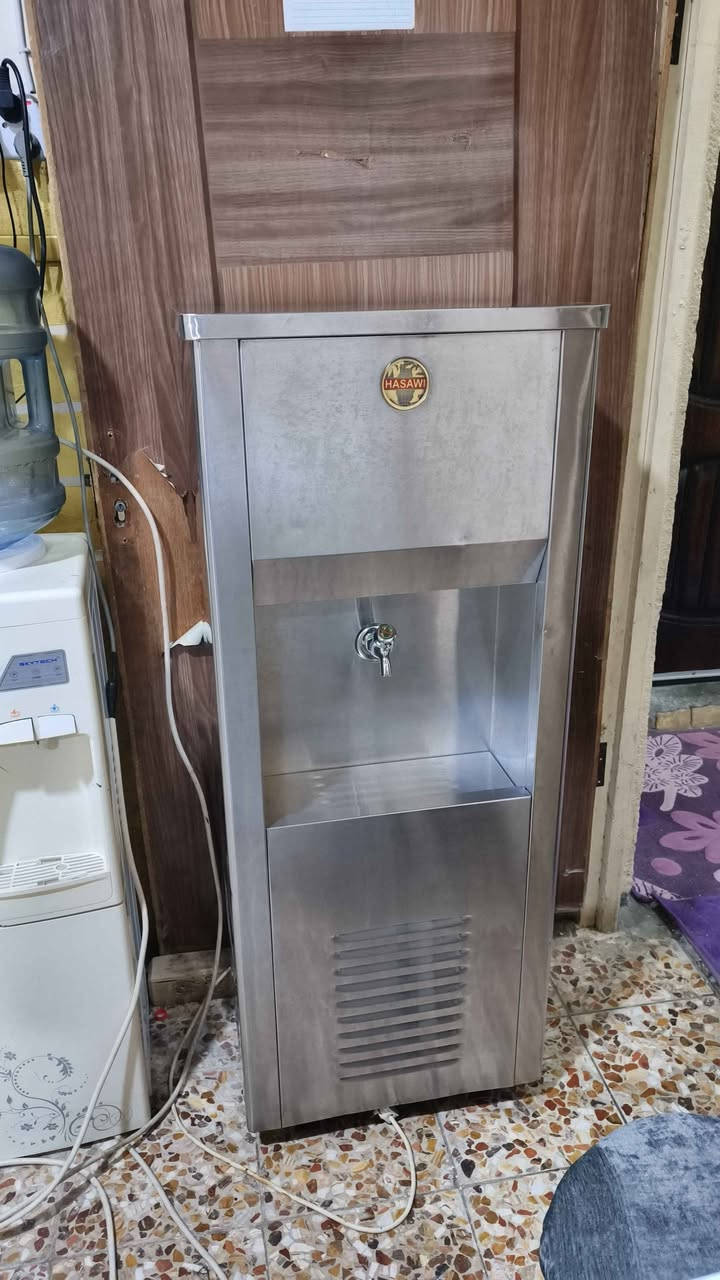 براد حساوي جداً نضيف وعلى الفحص تأسيس ماء الغطاء مينفتح مو ابو الحوض المفتوح السعر 125معقل *********** البصرة, العراق
