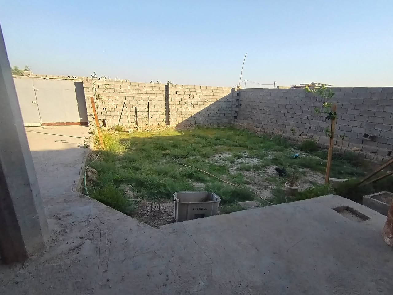 بيت المساحه ٤٠٠ الموقع ركيه وفاضل طابو زراعي ٢٥ مراوس حسب القناعه ***********
