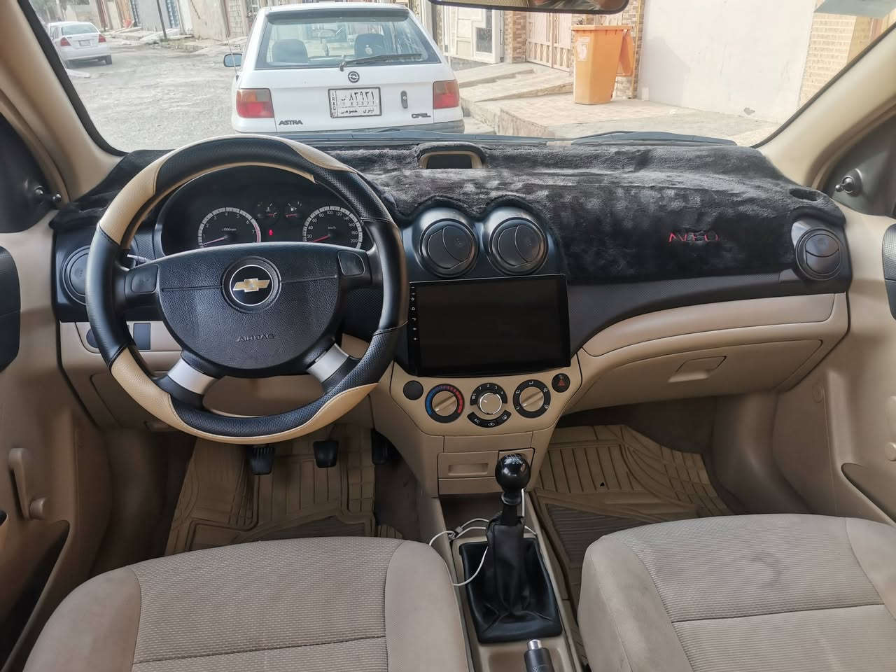 رقم اربيل بااسمي شرط تحويل سنويه 2030
محرك دبل لا صرف ولا نفخ شرط
كير عادي شرط
تبريد 
شاشه كامره دوار
مضخم صوت
سياره جاهزه ان شاء الله
بيها طخه بسيطه براس جاملغ من جهة لايت
والباقي مكفول
مكاني موصل جانب الايسر حي سومر
السعر 68 بيها مجال بسيط
للاستفسار ***********   ***********
