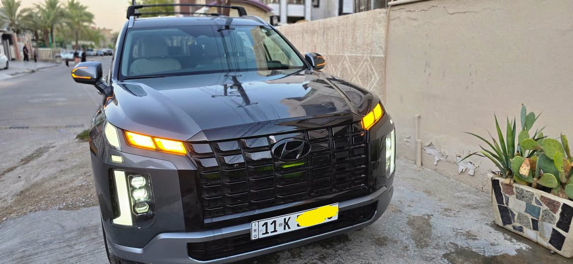 هونداي بالسايد
Palisade(للبيع فقط....بدون مراوس)
◻️ ســـــــنة الــــصـنع : 2025 فئة sel(اج تراك)
◻️ الــمسافة المـقطوعه : زيروو 1900ميل فقط
◻️ ناقل الــــــحركــة :  اتوماتيك
◻️ ســــعة الـــــمــــحرك : V6 3.8L
◻️ لــــــــون الــــســـيارة : فيلي
◻️ لون الــــفـــــرش : ابيض

⚪️ مميزات السيارة :
▫️7 مقاعد 
▫️مقاعد كهرباء
▫️ميزة Auto Hold
▫️تثبيت سرعة 
▫️ كاميرا خلفية
▫️ وضعيات قيادة محرك
▫️وضعيات قيادة للطرق الوعرة
▫️تدفئة مقاعد
▫️شاشة وسطية تدعم Android Auto , Apple CarPlay
▫️تكييف خلفي منفصل
▫️اضاءة LED عصرية
▫️مقابض تبديل سرعة
▫️تثبيت سرعة على المنحدرات
▫️مأخذ شحن للجوال
الحادث فقط البنيد (بدون دواخل لا لغد ولا شاصي)صور الحادث والشاصي مرفقه ضمن المنشور
📞 للتواصل *********** محمد مندلاوي 
(ملاحظه) سياره رقم بغداد (بأسمي شخصي)تحويل مباشر                              العنوان_ بغداد /حي جميله/شارع خير الله
