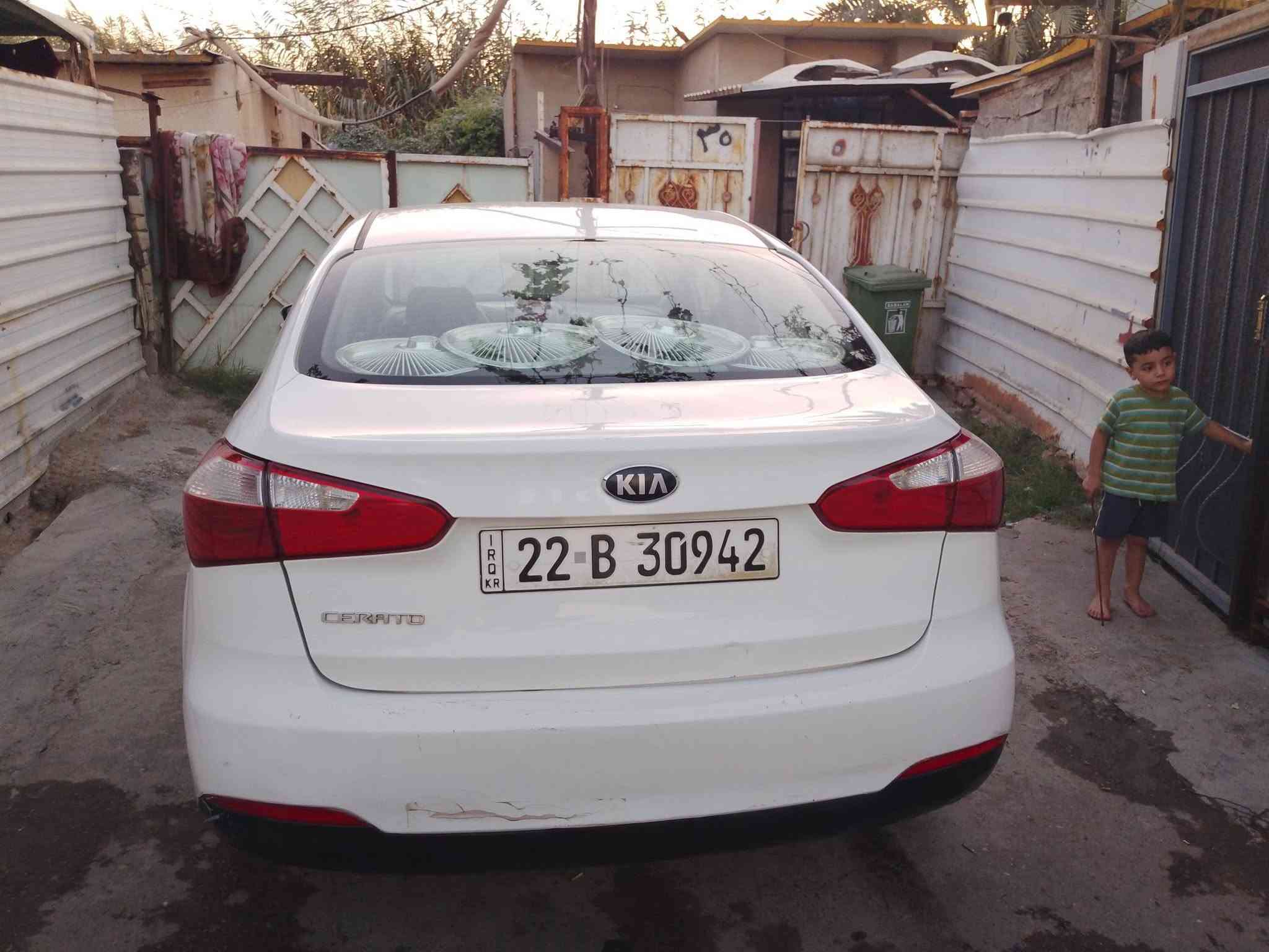 سلام عليكم سيراتو موديل 13 سعر 80وبي مجال خليجي رقم نكليزي ربيل شاشة تبريد قطعتين شاير بل مري سيارة كير مكينة تبريد خوان رحمة الولديكم الحد يكسر بل حلال سيارة مناسبة مستعجل عل بيع عندي ضرف الله شاهد ***********
