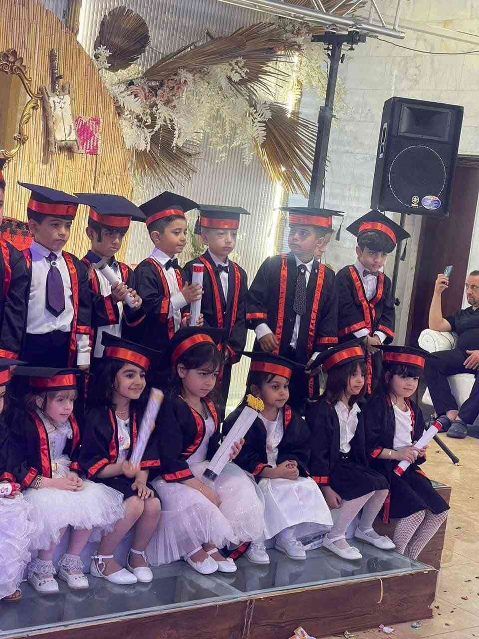#اعلان.. #اعلان.. #اعلان ..📢📢📢
📌تعلن روضة وحضانة بغداد الأهلية النموذجيه بحلتها الجديدة🏫 عن استمرارها بالتسجيل 📋 للموسم الدراسي 2026 / 2027
بأشراف ادارة 👩🏻‍🏫 متخصصة وخبرة في مجال رياض الاطفال وبكوادر تدريسية👩‍🎨👩‍🔬👩‍🍼👩🏻‍🏫👩‍💻متدربة على جميع المهارات التربوية في التعامل مع  الاطفال.

🌸 اوقات الدوام من الساعة ٧ صباحا الى الساعة ٢ ظهرا ويوجد اوفر تايم الى الساعة ٤ عصرا او اكثر حسب رغبه ولي الامر 🌸

تعليم الطفل القراءة والكتابة📖✏️والمهارات الإملائية الخاصه بالصف الاول ابتدائي

منهاج دراسي حديث ومخصص لرياض الاطفال 
عربي📓رياضيات 📙علوم 📕انكليزي📘فرنسي📒اسلامية

تجهيز للطفل حقيبة كاملة تتضمن المنهج (الكتب)📕📗📒 

المراحل تتضمن …
مرحله الحضانة  من عمر ( شهر الى ٤سنوات )
مرحله الروضة KG1  العمر (٤سنوات )
مرحله التمهيدي KG2 العمر (٥سنوات)

🔸انشطه ترفيهية منوعة👏👏👏
🔸الموسيقى🎼وفقرة الرقص🎻🎸🎹🥁
🔸تعليم الطفل فن اتيكيت الطعام🍽والتعامل مع الاخرين
🔸المرسم الصغير  🎨🎨🧑🏼‍🎨👩‍🎨
🔸ركن المكتبة لقراءة اجمل القصص لاطفالنا🎪📚
🔸العاب فكريه حديثة🧩والعاب خارجية مميزة🎡🎢
🔸اناشيد وفعاليات منوعة ترفيهية
🔸حفلات ميلاد🎂 وحفلات تخرج مميزة لاطفال روضتنا🧑🏻‍🎓👩‍🎓🎉🎉 

*الوثائق المطلوبة:
١_ جنسية مستنسخه او بطاقة موحدة للطفل  
٢_جنسية مستنسخه او بطاقة موحدة الوالدين  مع بطاقة السكن 
٣_ صورة شخصية للطفل
٤_فايل

لمزيد من المعلومات 
📞📞📱مراسلة الصفحة
او مراسلتنا على رقم الواتس اب📩
***********

📍العنوان / شارع فلسطين/ محلة 510 /مجاور تربيه الرصافه الاولى
#روضة_وحضانة_بغداد_معا_نبني_مستقبل_ابنائنا

