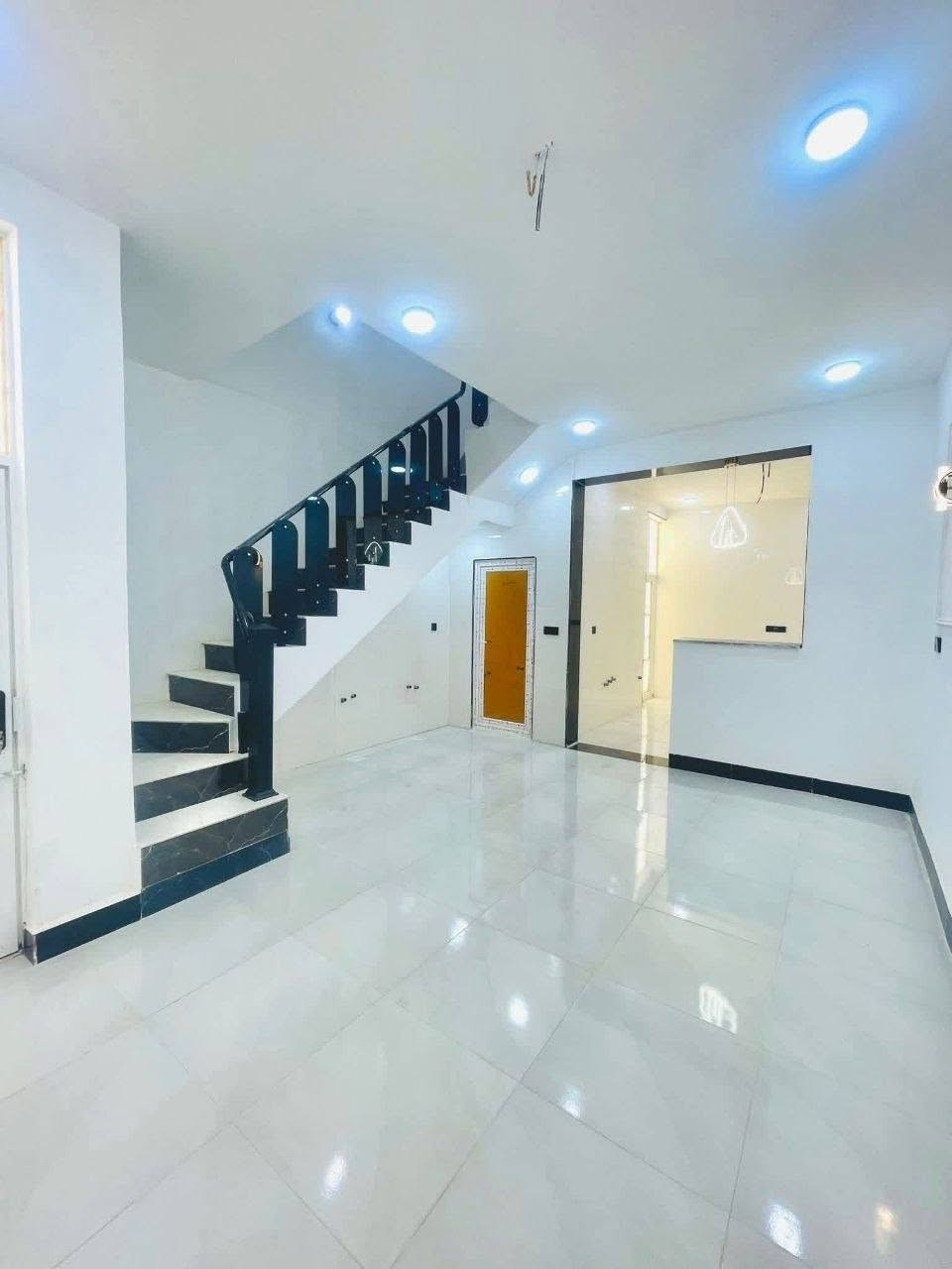 سلام عليكم  ((#صباغ )) واجهيات داخل وخارج  شبابيك+  ابواب
هذا رقمي  ***********واتساب .. مكاني #نجف #الاشرف
