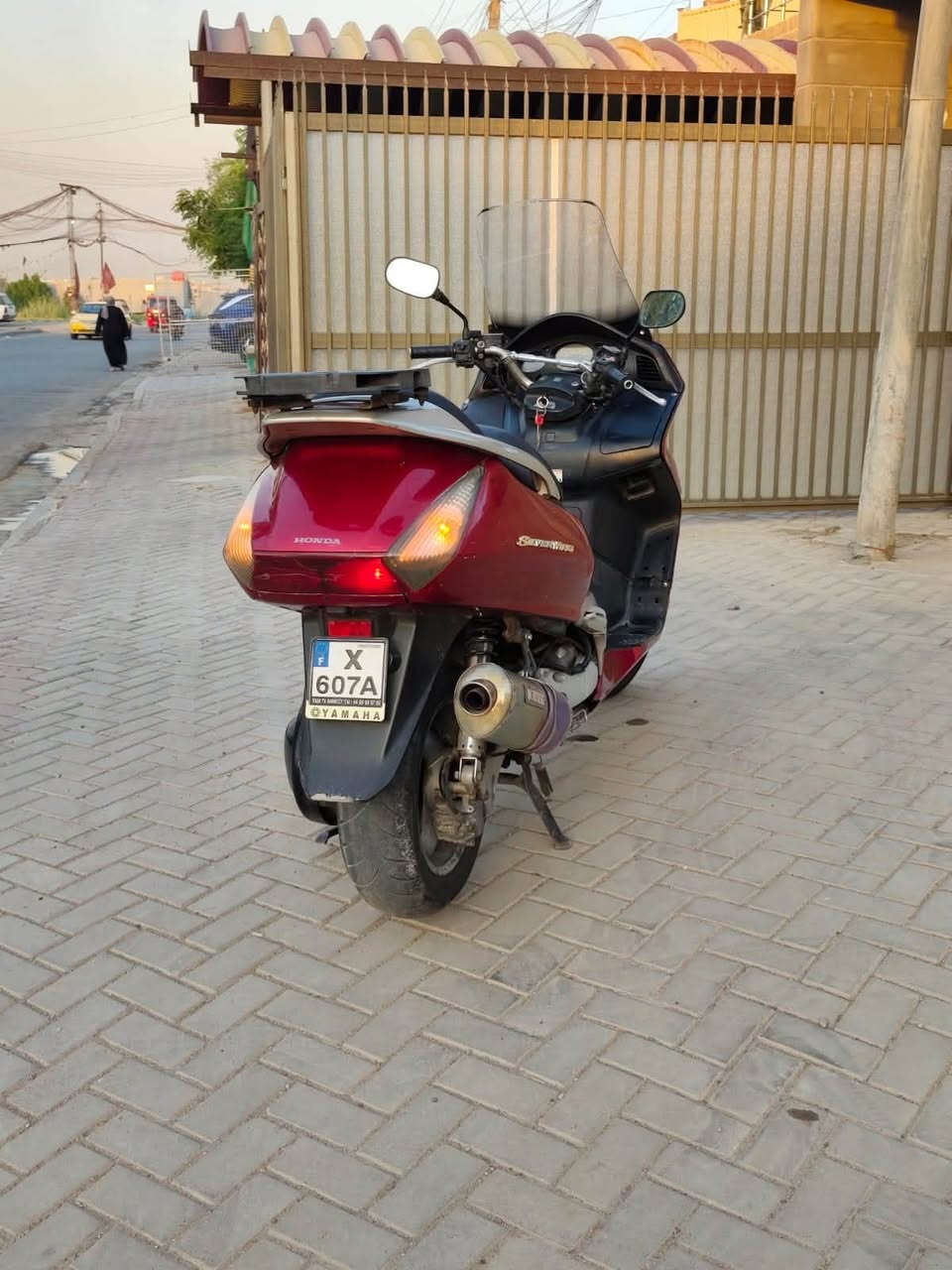 السلام عليكم سلفرونج مكينه 400 كفاله مكينه وكلجات شلعه ومعدل 160  مكينه هااون ماشيه 34 بلاديه دراجه حماوه ثابته نص  ترايك لشمال السعر مليون 800 وبيها مجال مكاني زعفرانيه 
***********
