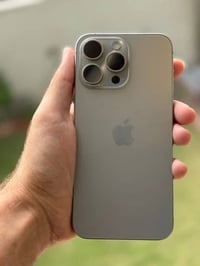 آيفون 15 برو ماكس • تيتانيوم • ٢٥٦