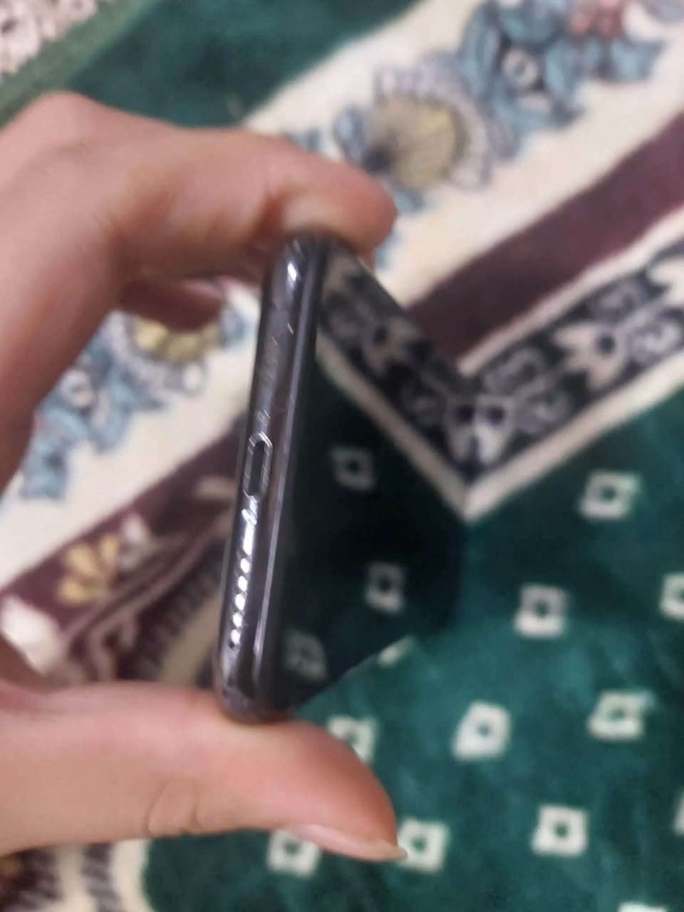 ايفون 11برو نضيف جهاز جديد  ذاكره 64 مبدل شاشه وكاله بطاريه 68 صرفيته جيدا جدا  سعر 220وبي مجال للشراي للاستفسار اتصل على ‭***********‬ متواجد واتساب
