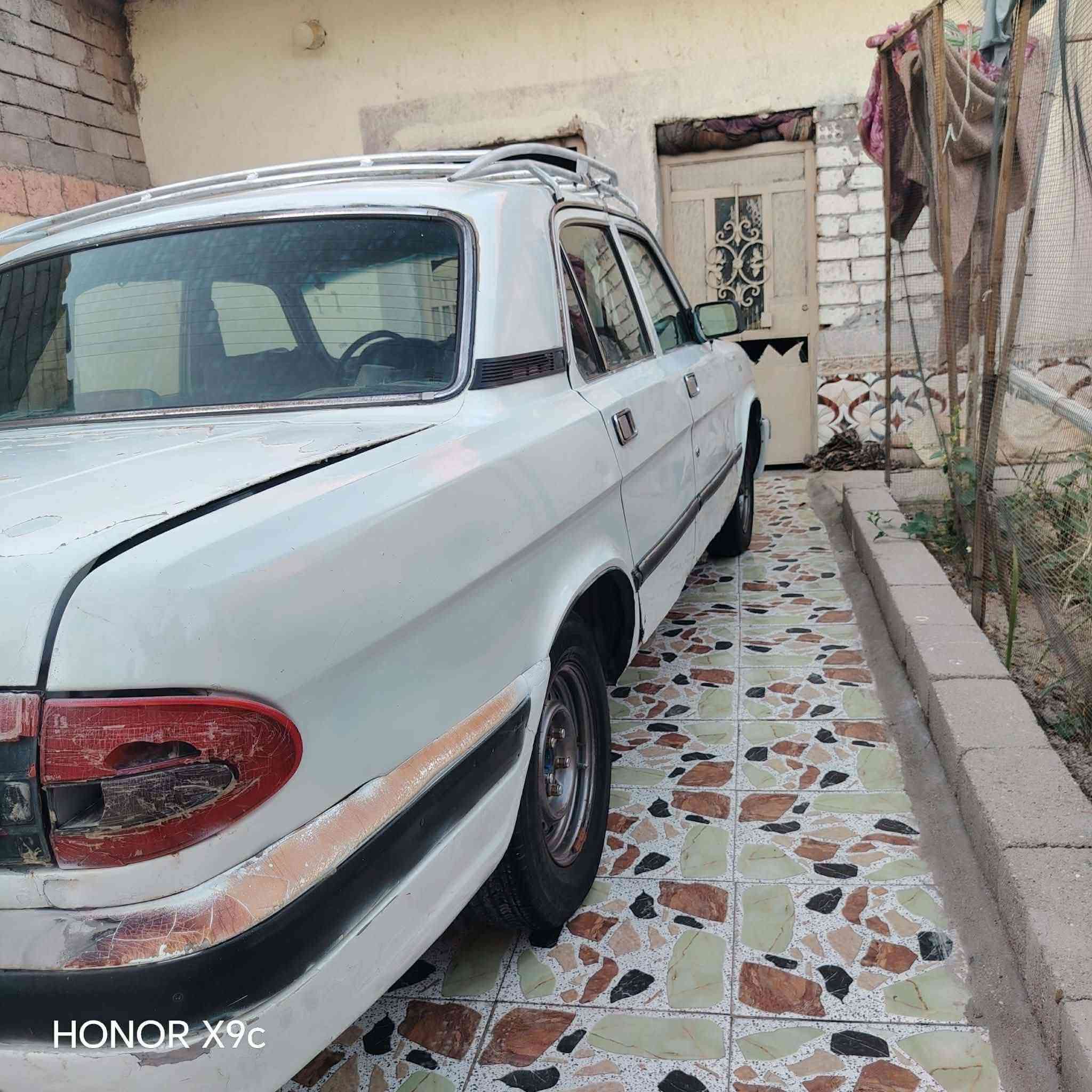 للبيع...
مكينه وكير ونجي حداديه سيدان14 لايت زنون تبريد عوزه راديتر ..
السعر 28 وبيه مجال 
مكلف بلنشر 
هذا رقم صاحبهه 
***********

نص مكتوب في الصور:
- HONOR X9c