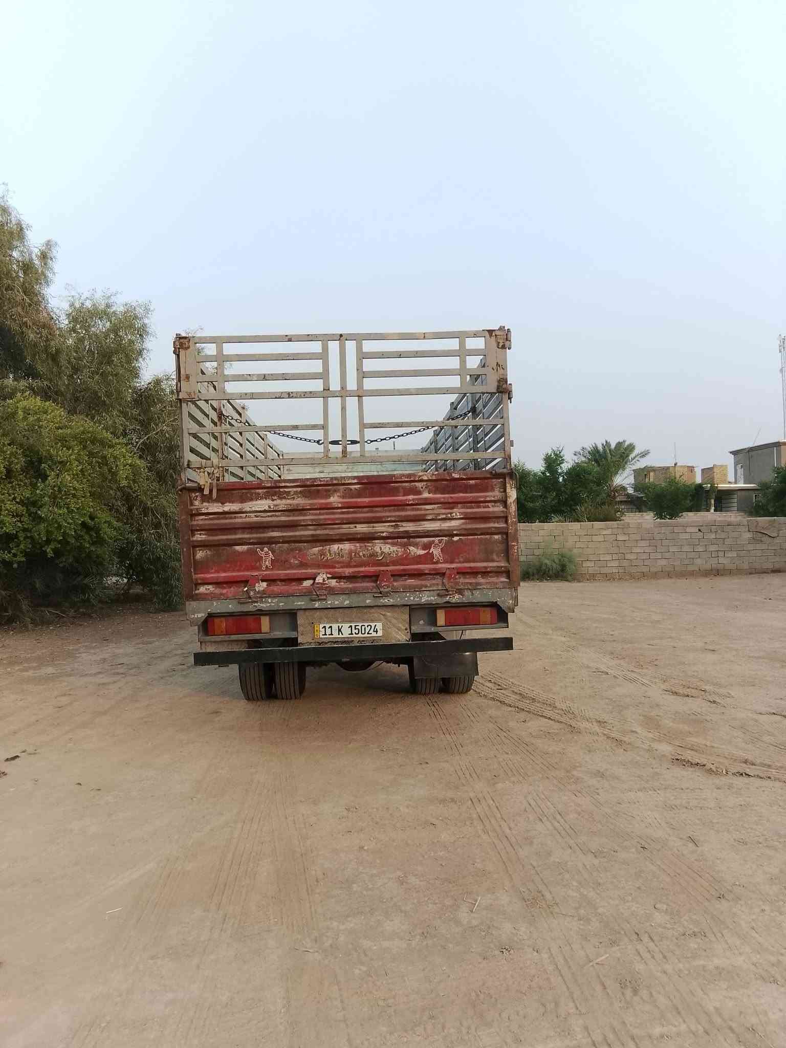 فولفو • للبيع • مكفول