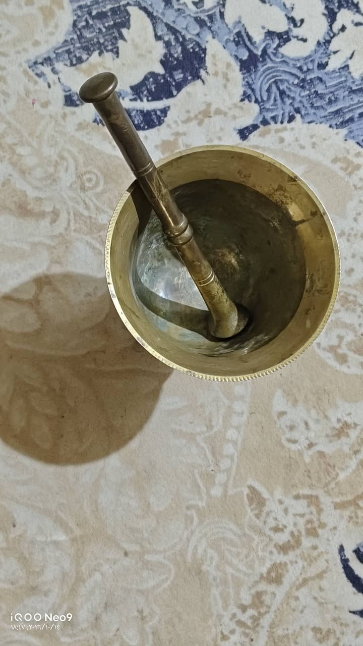 هاون نحاس • صور وفيديو • للبيع