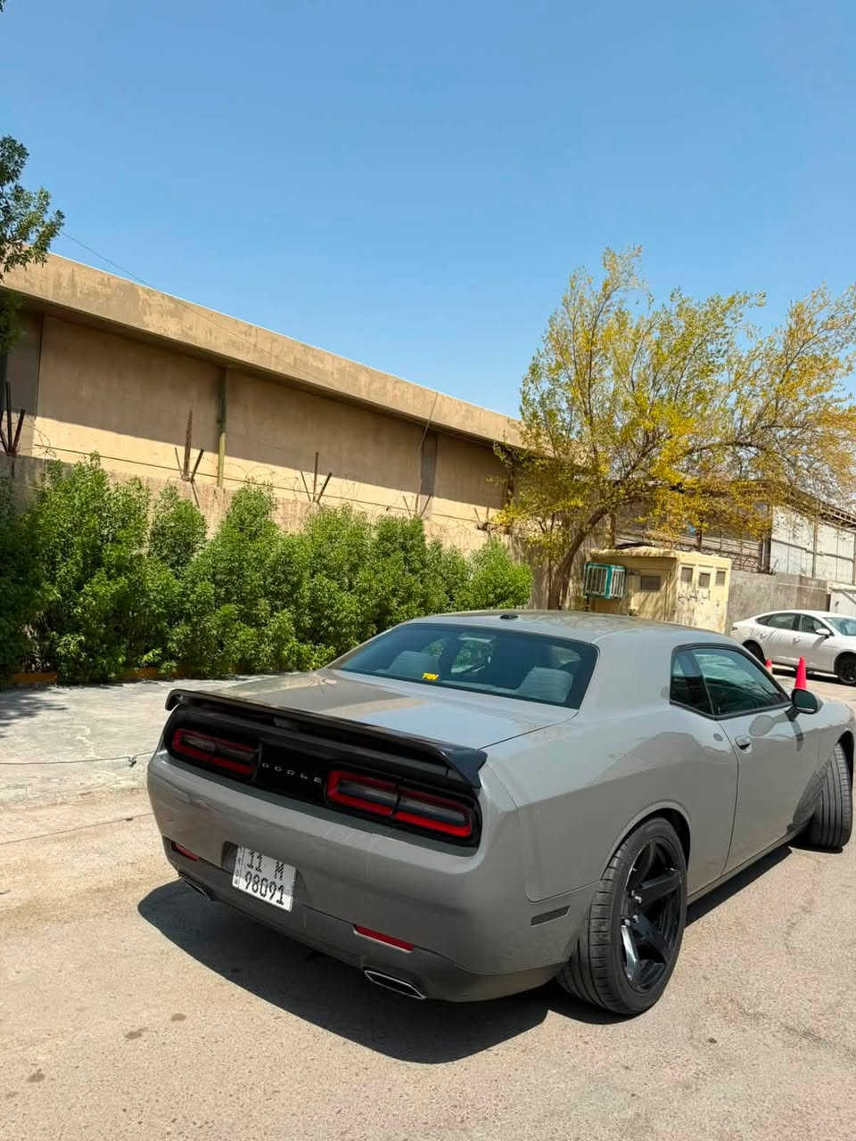 السلام عليكم 
جالنجر موديل 2019
وارد امريكي بيه قطعتين فقطط
جاملغ وبنيد 
كير مكينه مكفولات
السعر132
الاتصال ***********
مكاني بغداد السيديه
السياره ب اسمي شخصياً
