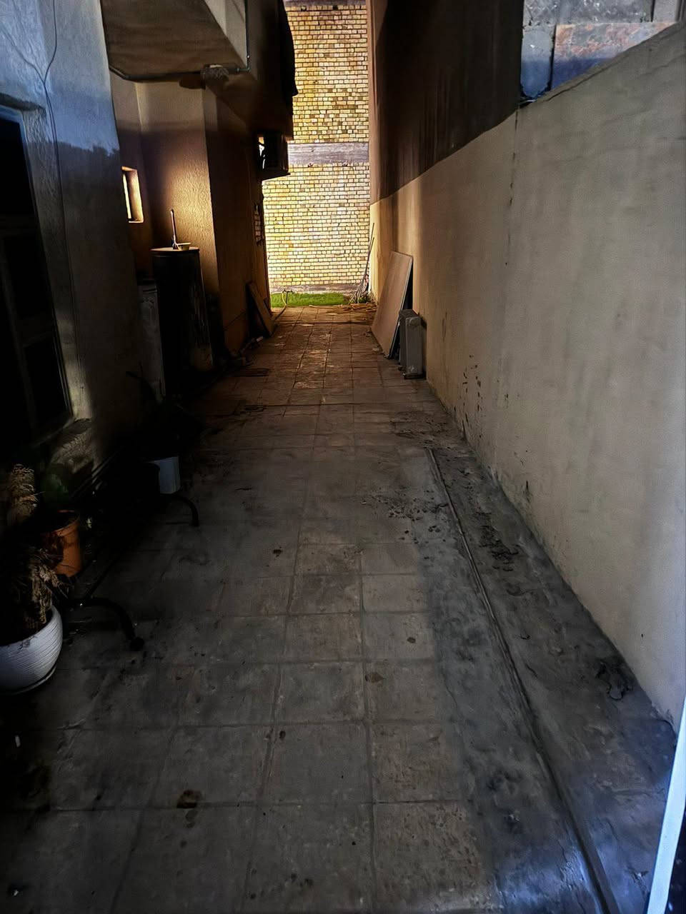 🏠 بيت للبيع | موقع مميز

📐 المساحة: 282 متر
📏 الواجهة: 22 متر
📏 النزالة: 13 متر

📍 العنوان: بغداد – اليرموك – حي الحمرا – محلة 618

📞 للمزيد من التفاصيل والاستفسار:
***********
