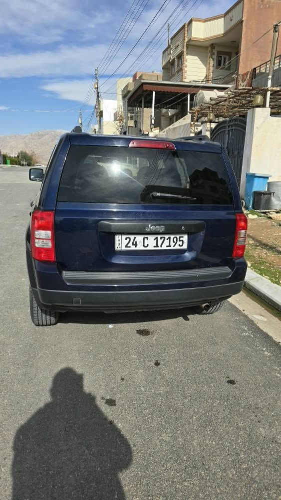 ‎***********
جێپ پاترویت
2016
70.000 مایلا رێڤە چویە
قطعەک تەبدیل بوستەک سبغ
گێر ئوتوماتیک
تایرە جدید‎ دهوك, العراق
