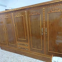 غرفة نوم • خشب أصيل • بحالة الجديد
