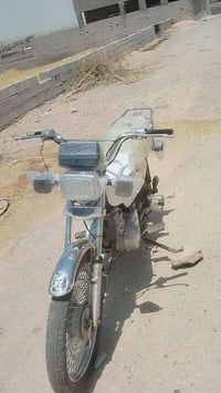 موديل ٢٠٢٠ • ٤ نمره • نظيفه