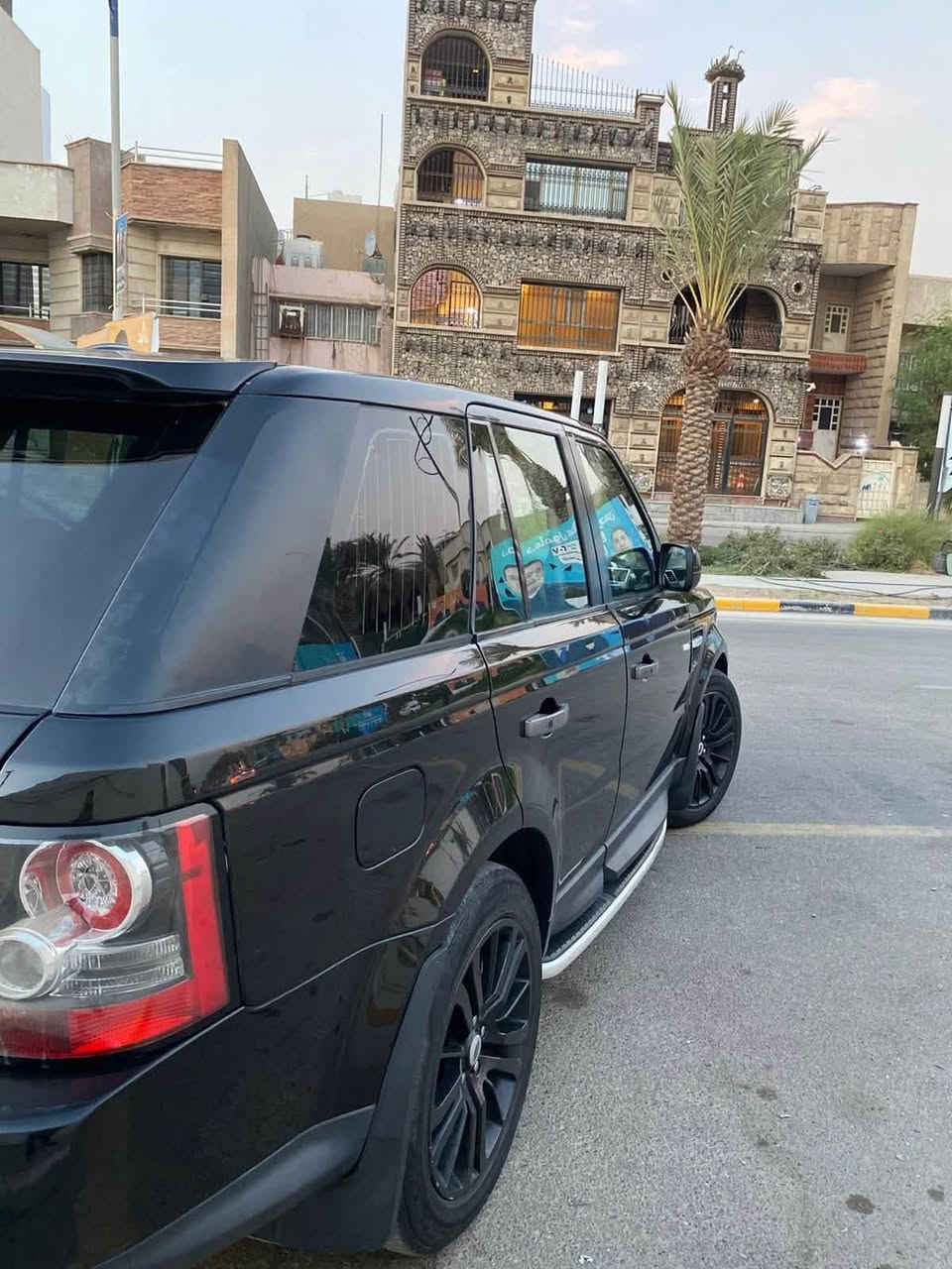 للبيع فقط
رانج روفر سبورت HSE 2011 luxury فول

محرك 8 سلندر بدون سوبر المرغوب  عليها ادامة كاملة

دهن جديد قبل اسبوع مبدله ومي راديتر جديد

رقم بغداد الجديد مميز سنويه ل٢٠٣٠

سنوية جديدة

ماشيه ١٤٧ الف كيلو متر

المواصفات:

-تبريد وتدفئة شغالات فول

-تخم تاير جديد قبل ٣ اشهر شديتهن

- بصمة ابواب ٥

- بصمة تشغيل

- فتحة سقف سلايد

- داخل لونين بيج +جوزي+ صاج

- ٣ شاشات

كامره خلفيه

- كشنات جلد +تدفئة امامي وخلفي +كهرباء

-جكات شغاله كاملة جوبلسات

- حساسات اصطفاف امامي / خلفي

- كشنات ميموري خزن

- مري قلاب مع البك

صندوك شفط كهرباء

وينفصل قطعتين

- هاند بريك بصمة كهربائي

- منظومة زينون داينامك متحرك يعني البجم كله زينون اصلي

Harman kardon سستم صوت -

- ثلاجة بلجكمجه شغالة

تبريد قطعتين

- ستيرن كهرباء وتدفئة

تحكمات ستيرن كاملة

بيها صبغ فوك يده باب السايق 

مبيها نقص يحتاجلها بوليش فقط 

السياره جاهزه وحلوه شوفتها احلى بالواقع باسم الاهل وتحويل ثاني يوم 

السعر ١٣٠ ورقة وبيها مجال للشراي

بيع فقط

عنواني بغداد حي القادسية

رقم الاتصال : ***********
