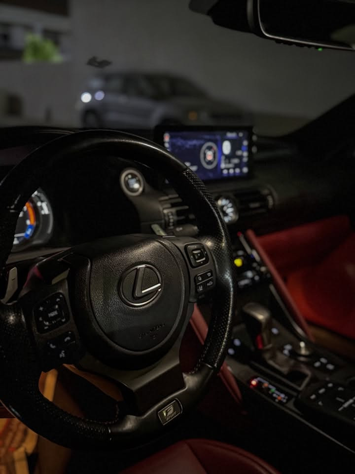 Lexus IS350 2023 F Sport
الموديل 2023 مكينة 6 سلندر تنفس طبيعي
ماشية 44 الف رقم بغداد مميز
المواصفات بصمة رادار 5 كاميرات محيطية ( الفئة الأعلى فقط تحتوي على هاي الميزة ) داخل احمر شاشة جبيرة 13.6 انش , ويل is500 , وضعيات قيادة ( نورمال ، ايكو ، كوستم ، سبورت S ، سبورت S+ ) .
حادثها بنيد و حافة الجاملغ الايمن ايرباك سستم شرط الحادث ما واصل للراديتر و المازدات نفسهن مع كفالة شاصي و كل الأجزاء الميكانيكية
سيارة نظيفة و هسة مكملها صيانة من زيت و تايرات إلى اخره و تستاهل كل فلس بيها و عالخير مقدما للي ياخذها

الشراي يتصل او يراسل واتساب 

***********
