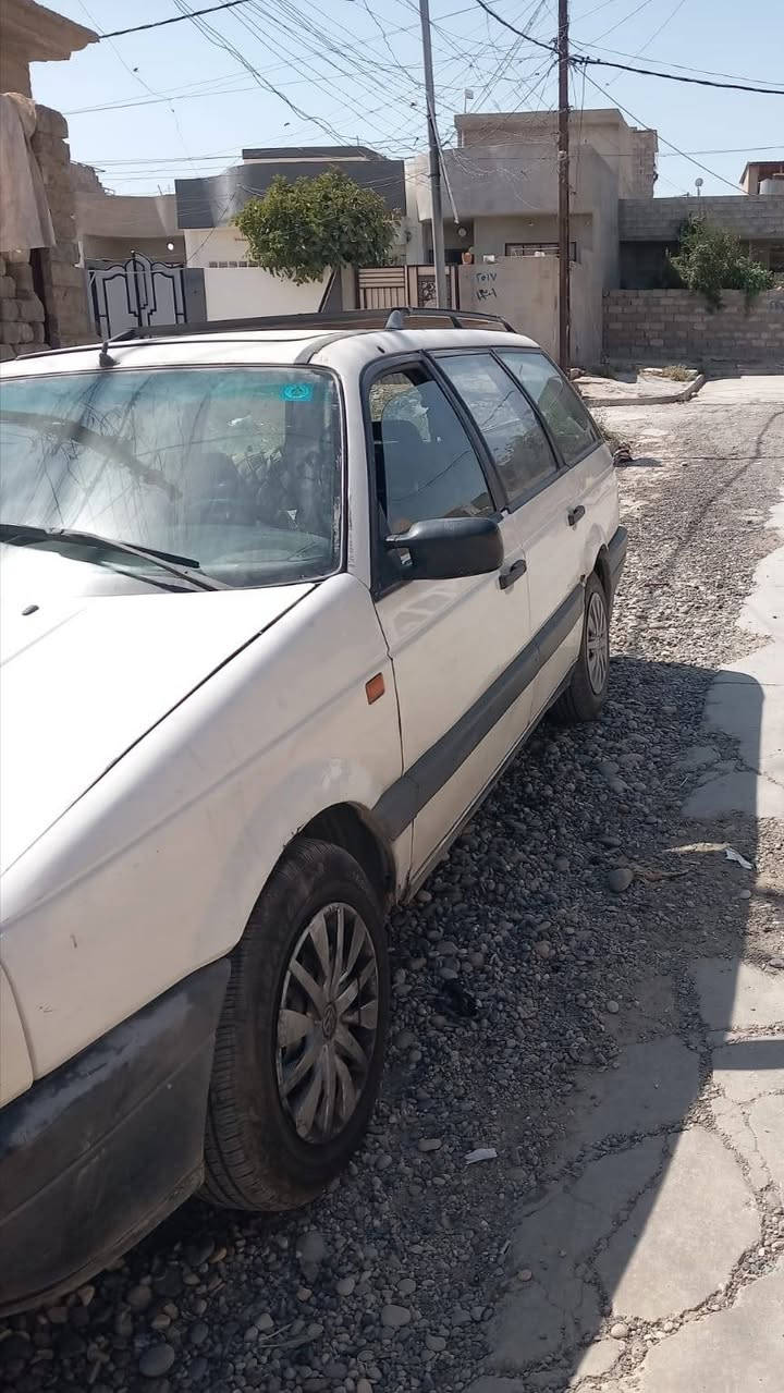 السلام عليكم باسات موديل ٩١ محرك زين طخم جديد تاير عل النص رقم ألماني كاربون بيها شرط التحويل السعر ٣٤ وبيها مجال الاتصال *********** ***********
